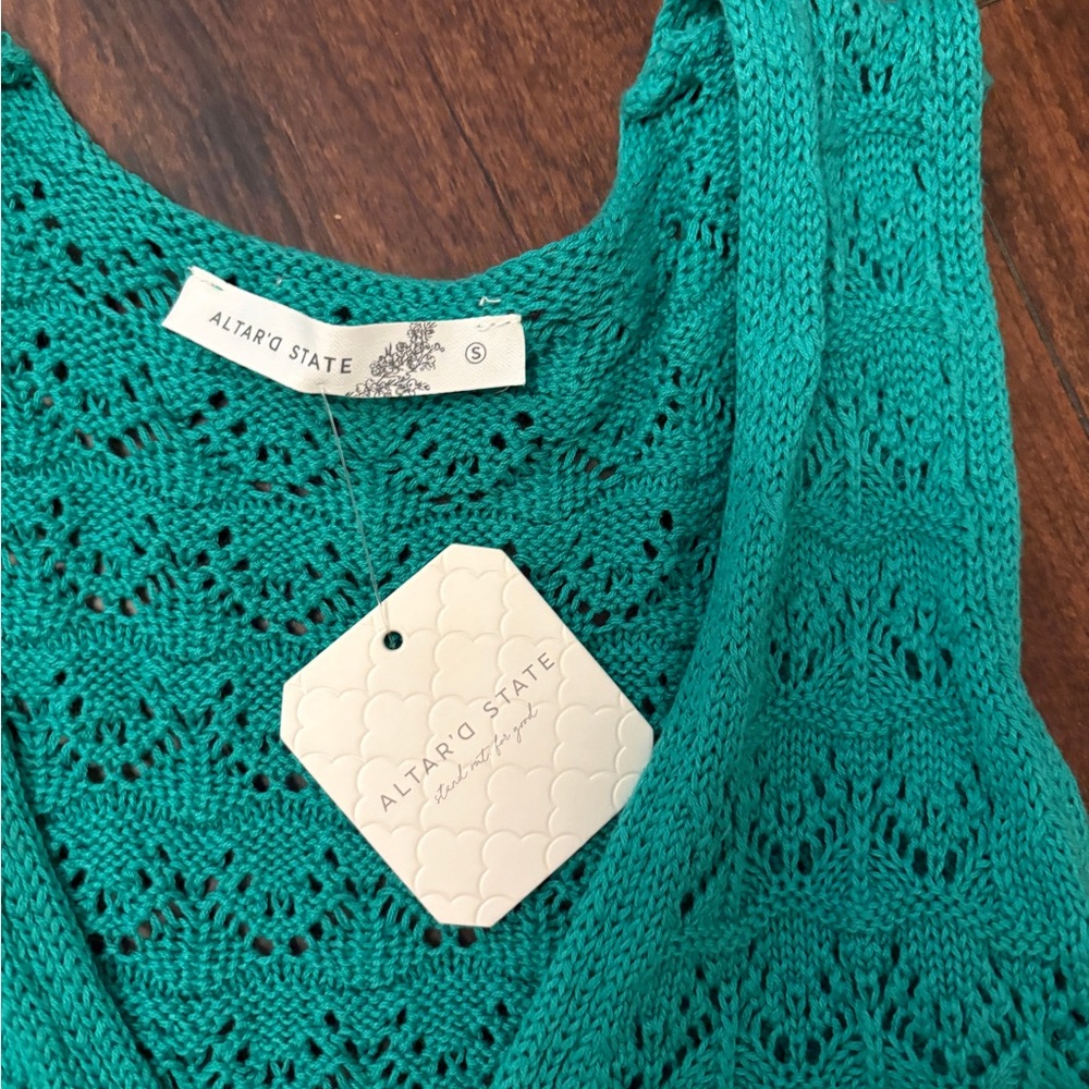 Altar'd State Kelly Green Crocheted Tie Top - Picture 2 of 4